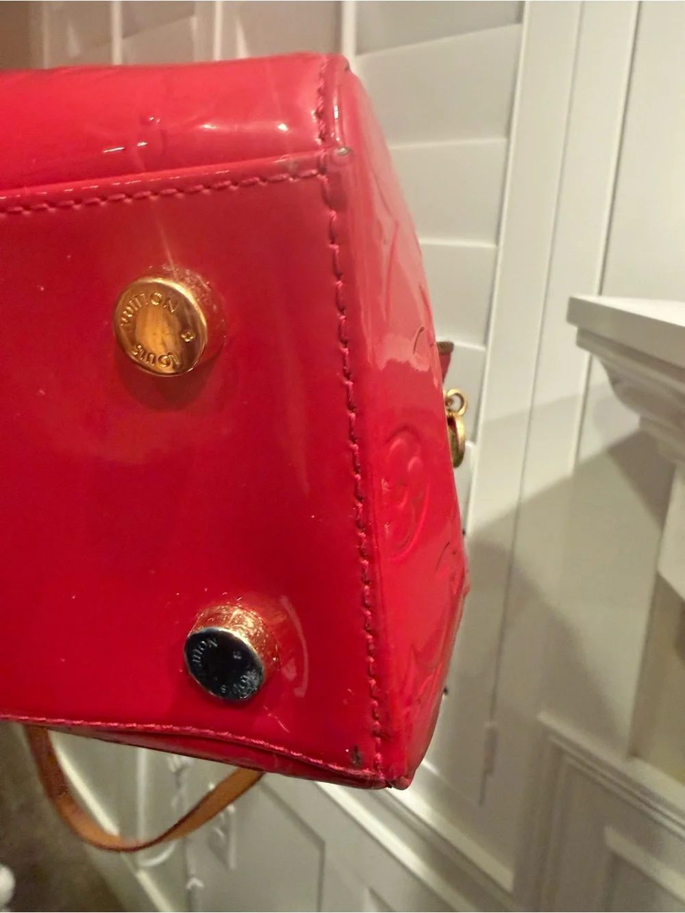 Louis Vuitton Red Vernis Brea MM Top Handle  Detachable Strap